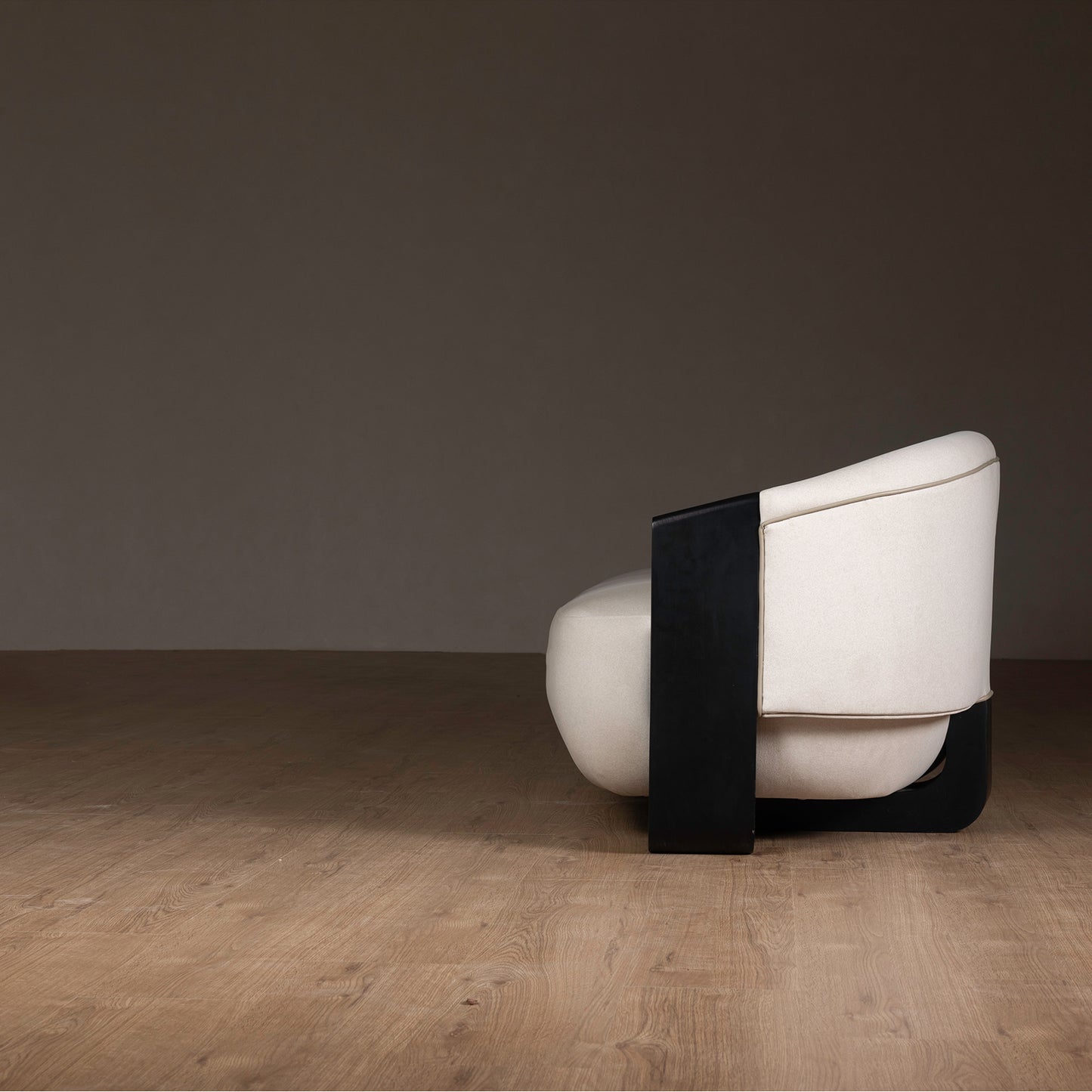 Clam Sofa