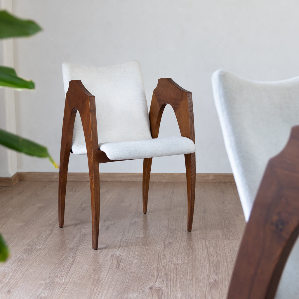 Pench Dining Chair